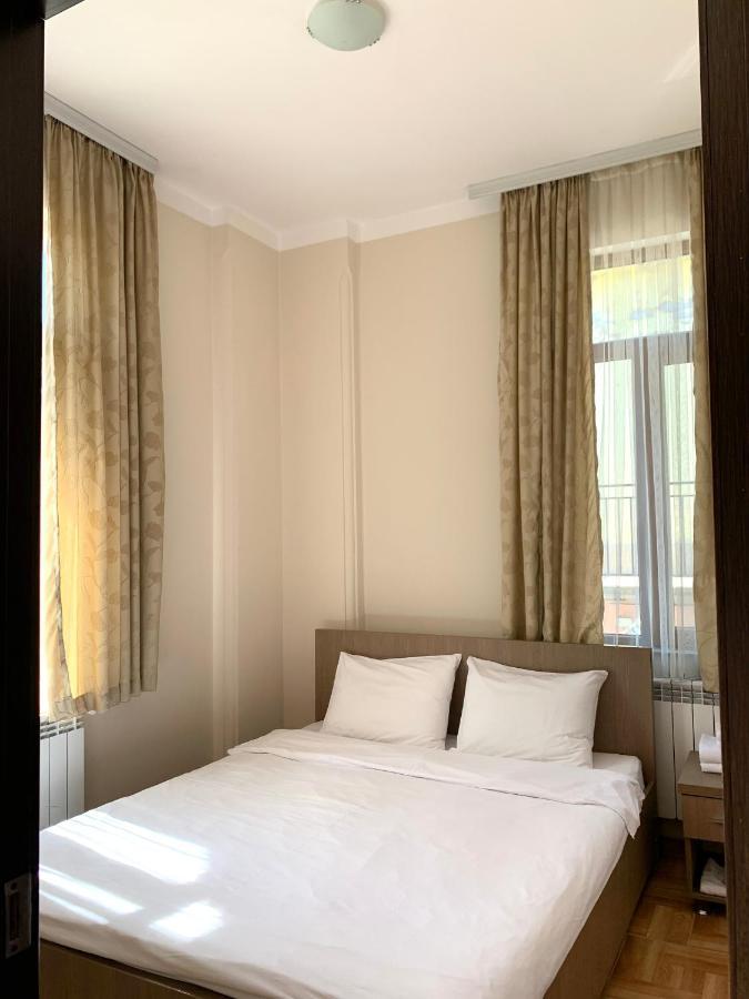 Hotel Port Altus 바투미 외부 사진