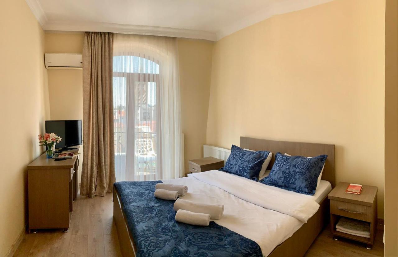 Hotel Port Altus 바투미 외부 사진
